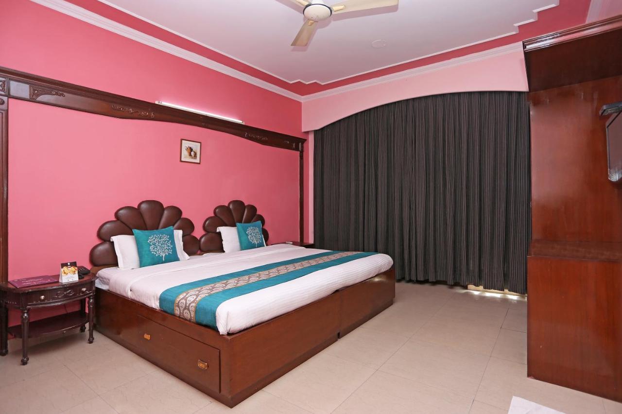 Oyo Near Mg Road Near Aravali Biodiversity Park Gurgaon Extérieur photo